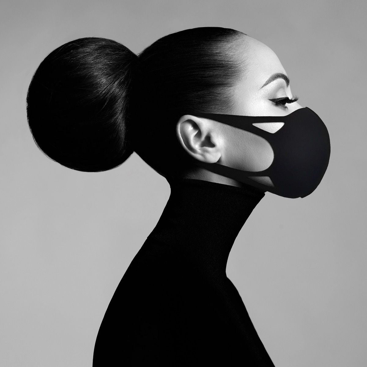RSPR Triangle Cutout Mask - Black